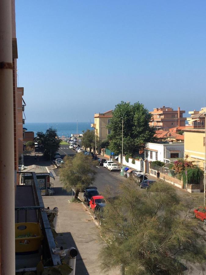 Hotel Roma Marine House Lido di Ostia Exterior foto