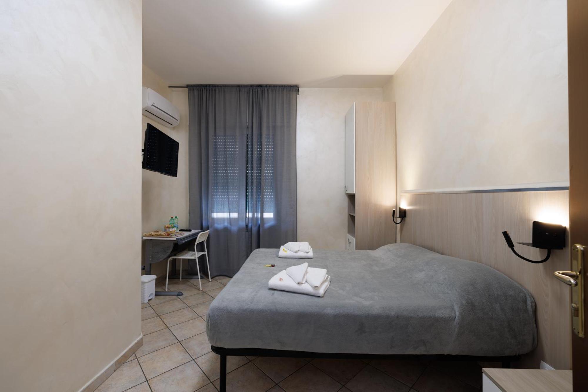 Hotel Roma Marine House Lido di Ostia Exterior foto